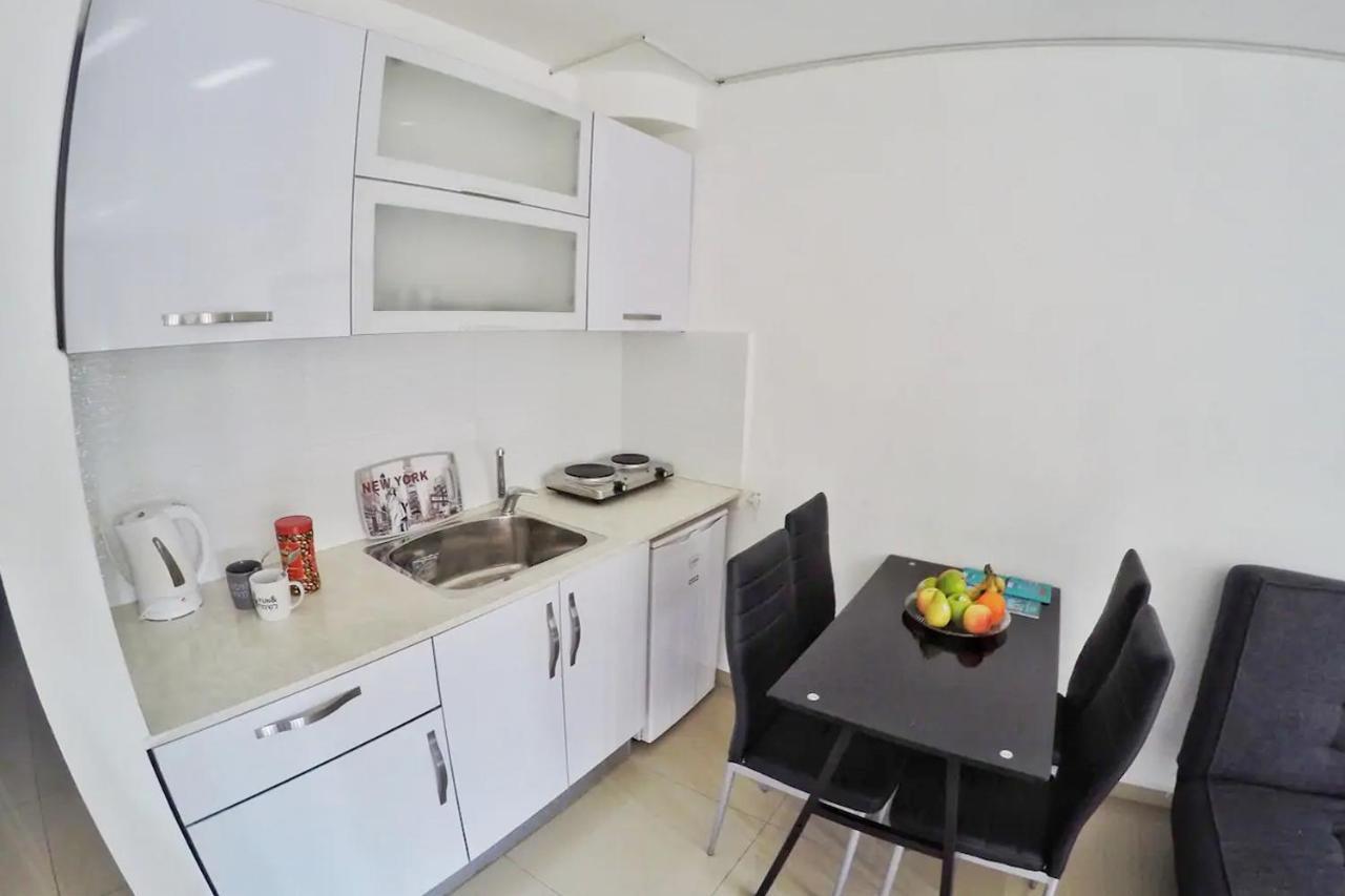 Apartment Family Garden & Free Parking *