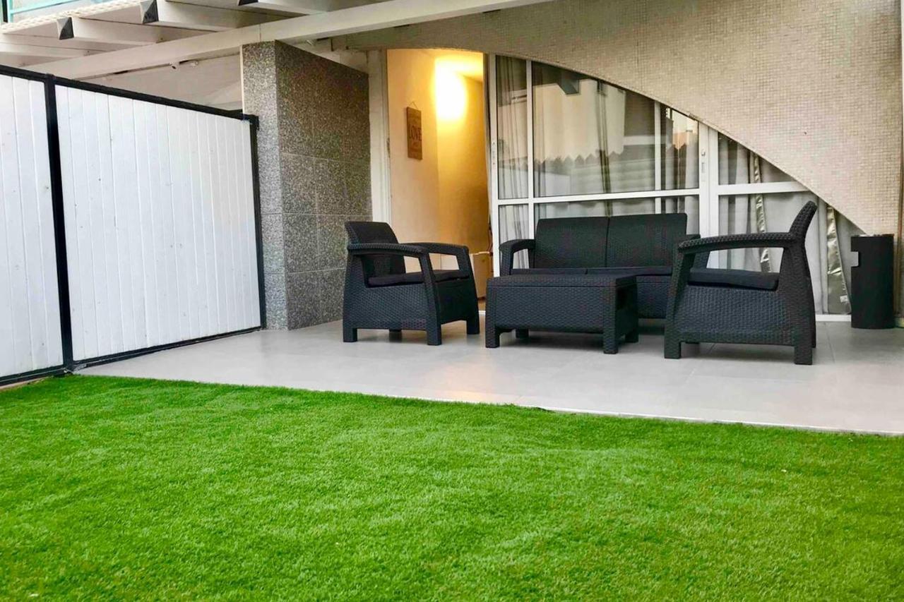 Family Garden & Free Parking Apartment